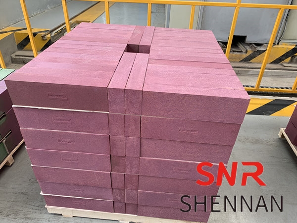 How temperature can high chromium refractory bricks...