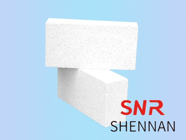 Eight characteristics of lightweight refractory bri...